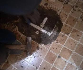 蓬安卫生间漏水维修公司为您分享下卫生间渗水如何处理及注意事项