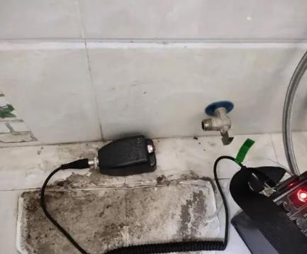 蓬安屋顶漏水维修公司分享下卫生间漏水的危害及解决方法